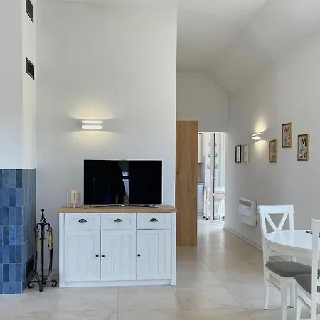 Komfortowy Z Kominkiem Barwice